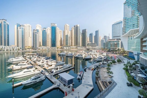 Rent 2 Bedroom Apartment in Vida Residences, Dubai Marina.