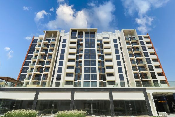 Spacious 1 Bedroom Apartment in Azizi Riviera 12 | Meydan